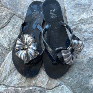 Girls sandals